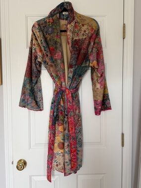 NWT Natural Life Cozy Blanket Robe Size Small